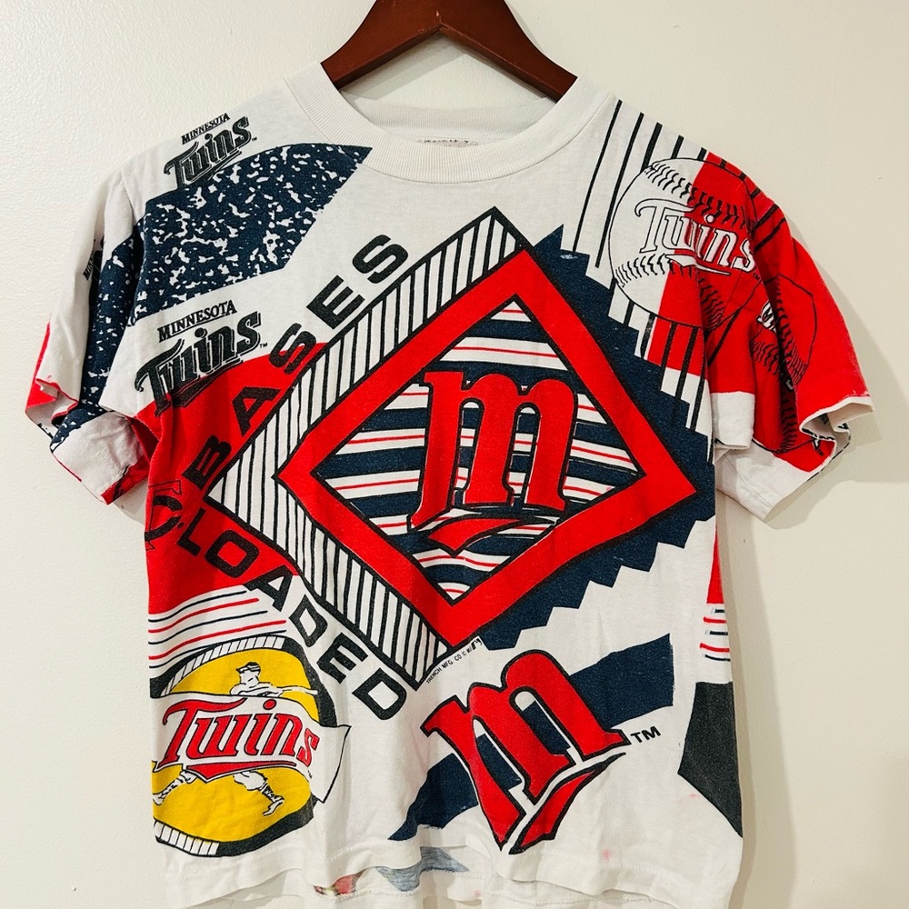 RARE Vintage Minnesota Twins T-Shirt